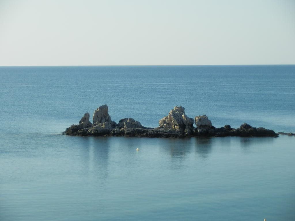 Haraki Beach Exterior photo
